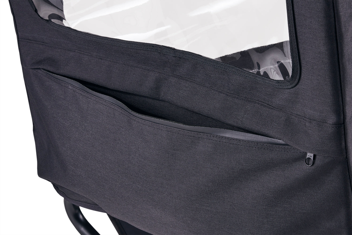 Zip opening on rain cover